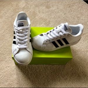 Adidas Sneakers-Women’s size 7